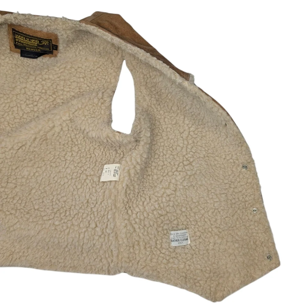 Vintage Miller Stockman Fine Western Apparel cowhide suede snap up vest. Small